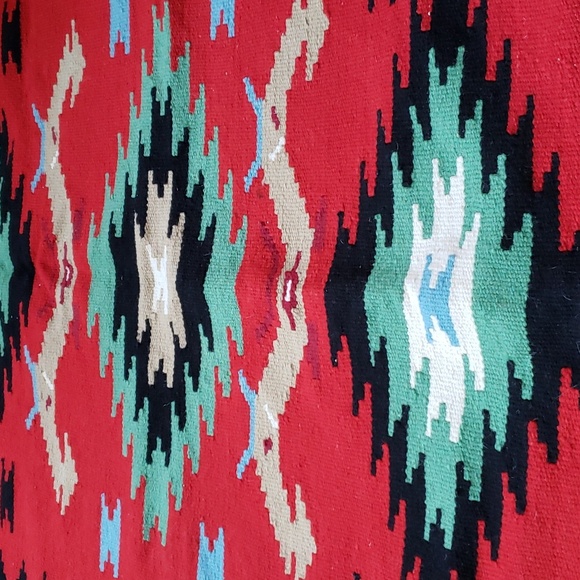 Woolen vtg kilim in immaculate used condition. - Picture 2 of 4